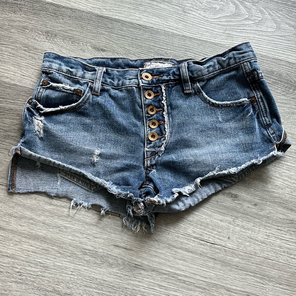 Free people cut off Jean daisy duke shorts
